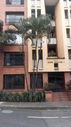 Apartamento Bonito Y Bien Ubicado Apto.