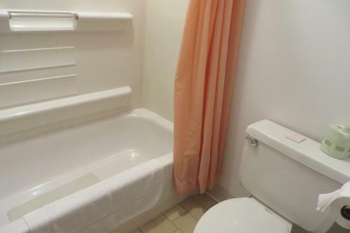 Seacrest Motel