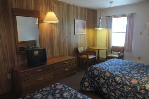 Seacrest Motel