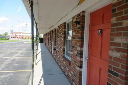 Seacrest Motel