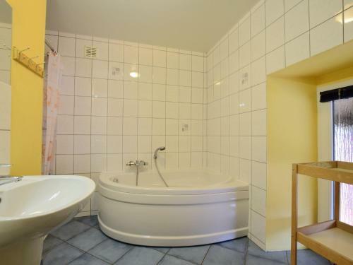Holiday Home Neufmoulin Bastogne Neufmoulin