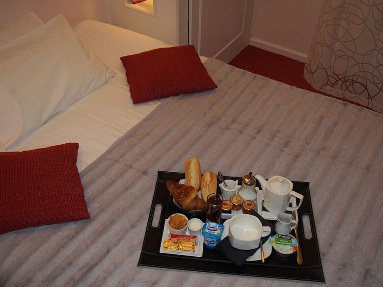 Hotel Du Crois�