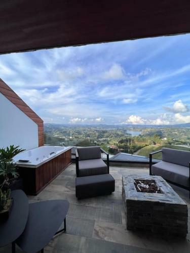 Apartamento Modern Guatap� Loft With Starlink Wifi
