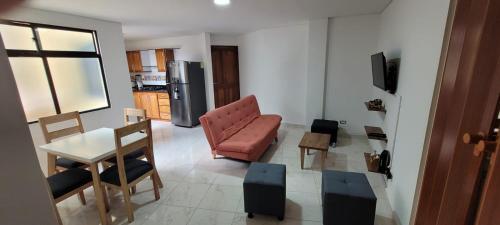 Suramericana Apartamento 4