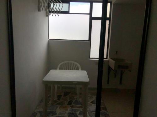 Apartamento C�modo , C�ntrico Y Bien Ubicado 302
