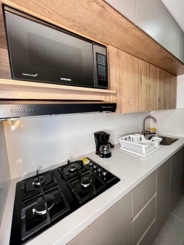 Apartamento Central En Altos Del Poblado Para Estancias Largas