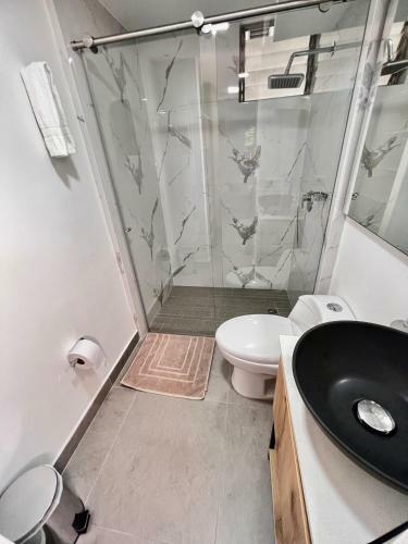 Apartamento Central En Altos Del Poblado Para Estancias Largas