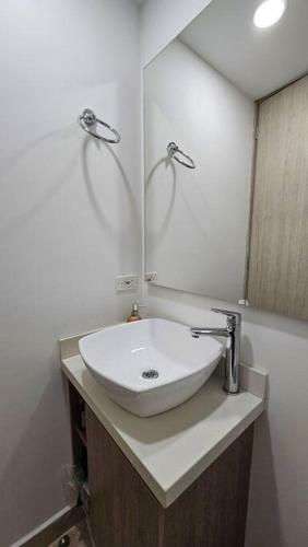 Apartamento Brand New Studio - Balcony & Garage