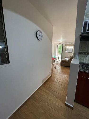 Apartamento Apto Completo Moderno 1er Piso