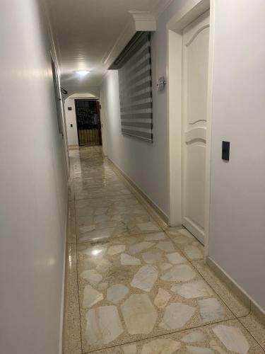 Habitaci�n Privada Y Moderna Medellin - Laureles 2