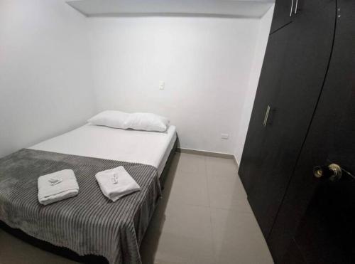 Apartamento A 5 Min Del Lleras, Tranquilo Con Todo Cerca. 274-dg2