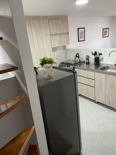 Apartamento Loft Central, Cerca A Laureles