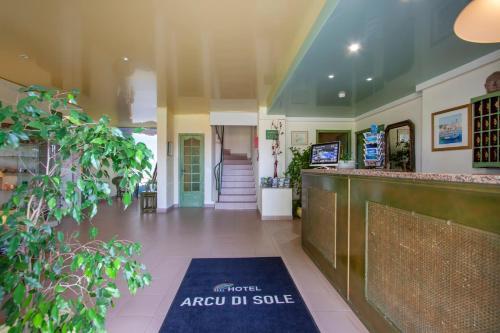 Hotel Arcu Di Sole