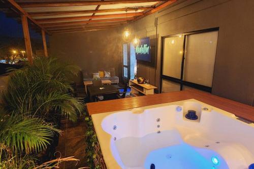 Apartamento Urban Elegance Medellin Jacuzzi,terraza Privada P3