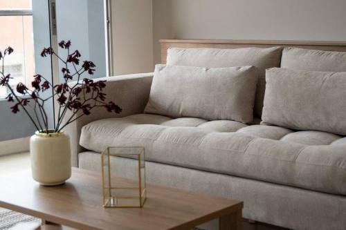 Apartamento Luxury, 3 Bdr, Pv Balconie, Top Design, Laureles