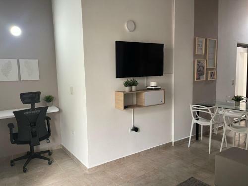 Apartamento Laureles Con Balc�n