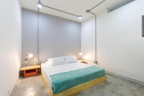 Apartamento Studios Amarillo-morado-ocre