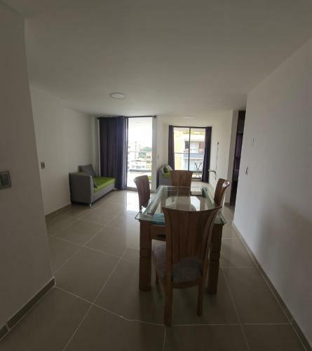 Apartahotel Laureles Castellana