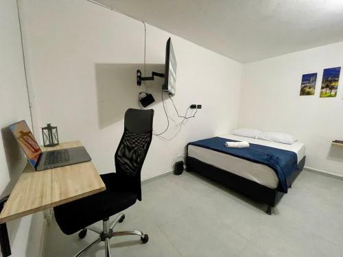 Apartamento Cerca A Laureles / 300m Wi-fi