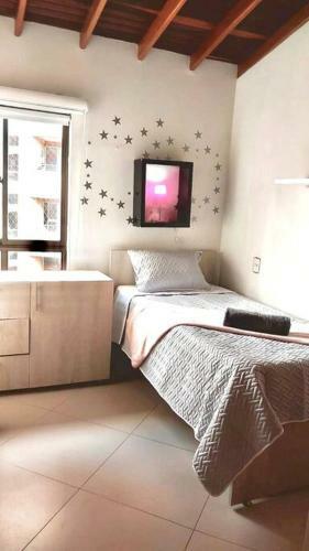 Apartment In Laureles With Jacuzzi And Own Gym
