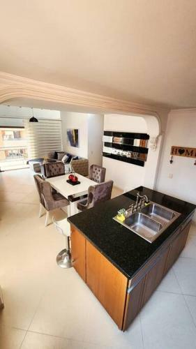 Apartment In Laureles With Jacuzzi And Own Gym