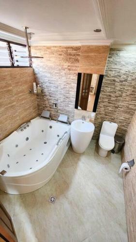 Apartment In Laureles With Jacuzzi And Own Gym