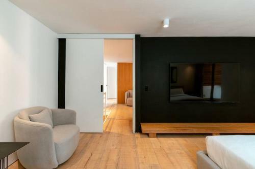 Villa Provenza Luxury Penthouse ? Pvt. Rooftop ? Jacuzzi