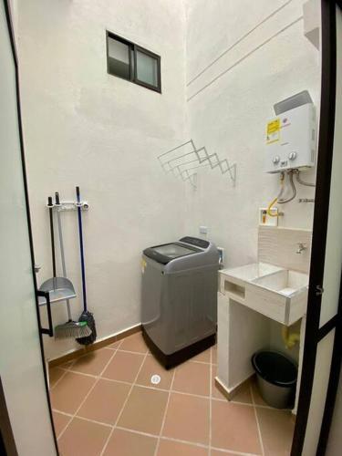 Apartamento Studio En Laureles Mcube 102