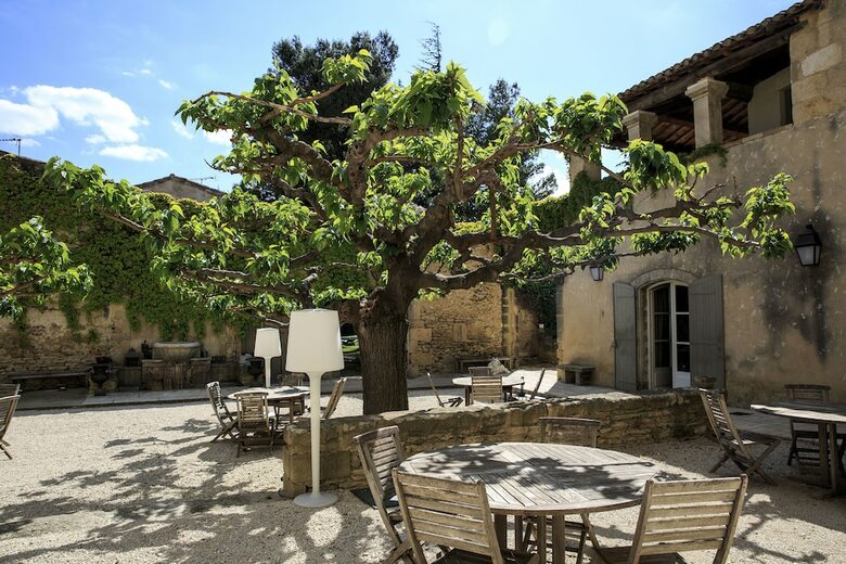 Hotel Domaine Des Escaunes
