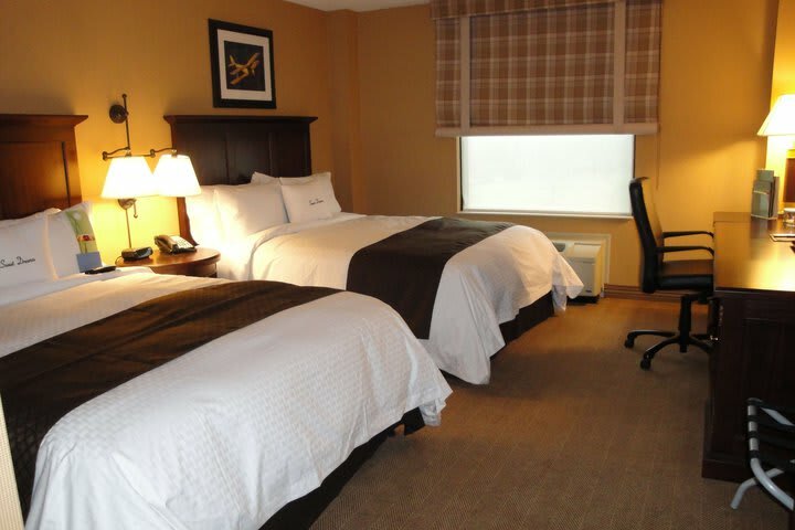 Hotel Doubletree By Hilton Cincinnati Airport