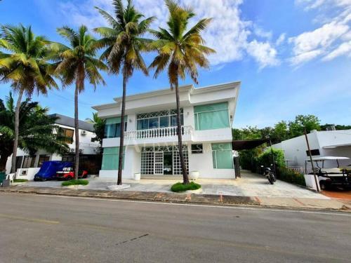 Hermosa Casa En El Pe�on