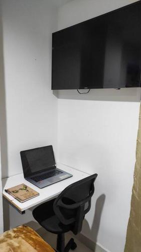 C�modo Aparta Estudio 402