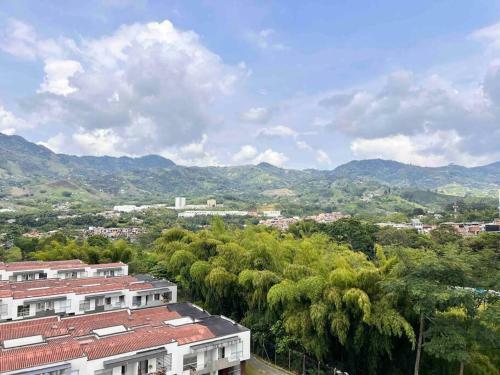Apartamento Nuevo, Central, Hermosa Vista.