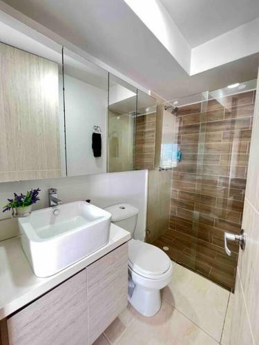 Apartamento Nuevo, Central, Hermosa Vista.