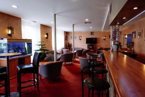 Hotel H�tel Pedussaut