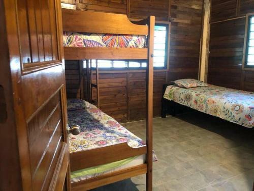 Caba�a-finca En Cove�as Cerca A La Playa