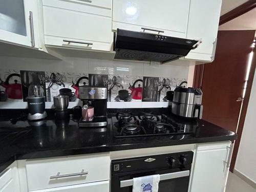 Ubicada En El Barrio La Julia, Excelente Ubicaci�n