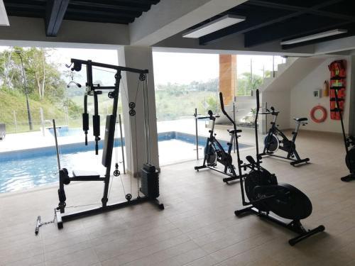 Amplio Apartamento Con Terrazas Y Vista �nica Cafetera