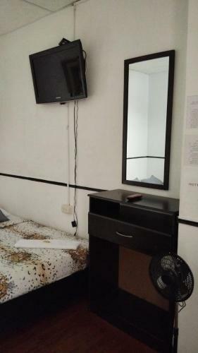 Hotel Colonial Armenia Ro