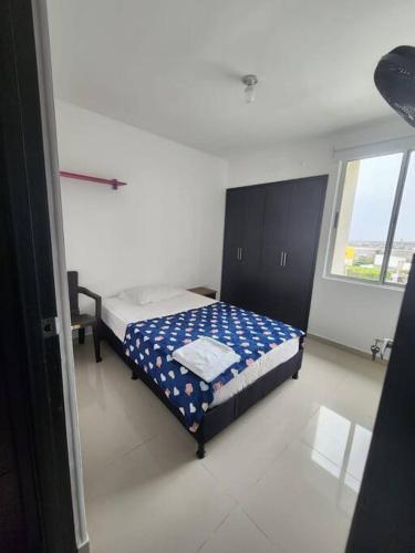 Apartamento Apto C�modo, Exc. Ubicaci�n. 74