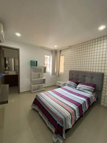 704 - Apartamento Con Excelente Ubicaci�n.