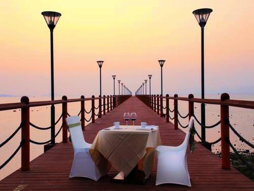 Hotel Luhuitou State Guesthouse & Resort