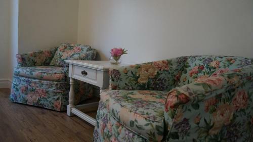 Hostal Margie Townhome Suites