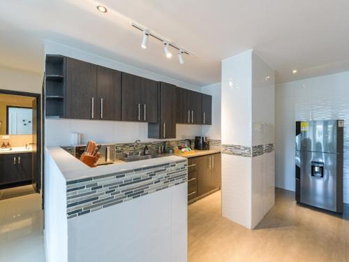 Spectacular New 2br Apartment In El Ingenio 401