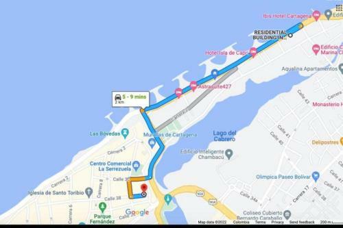Apartamento Cerca Al Centro Hist�rico En Edificio Frente A La Playa A-3-5