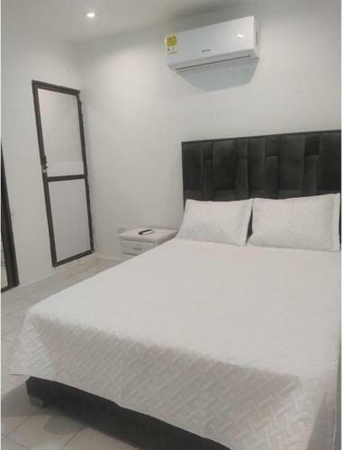 Aparta Estudio Privado, C�modo