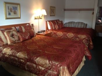 Motel West