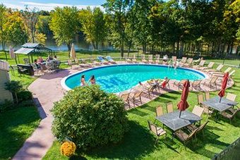 Hotel University Inn Academic Suites