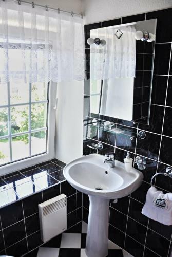 Hostal Pension Habermannova Vila