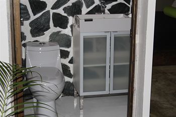 Hotel Urban Cabana